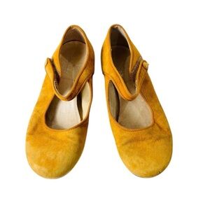 Jacadi Paris little girls Stylish Mustard Yellow Mary Jane Flats EUC
